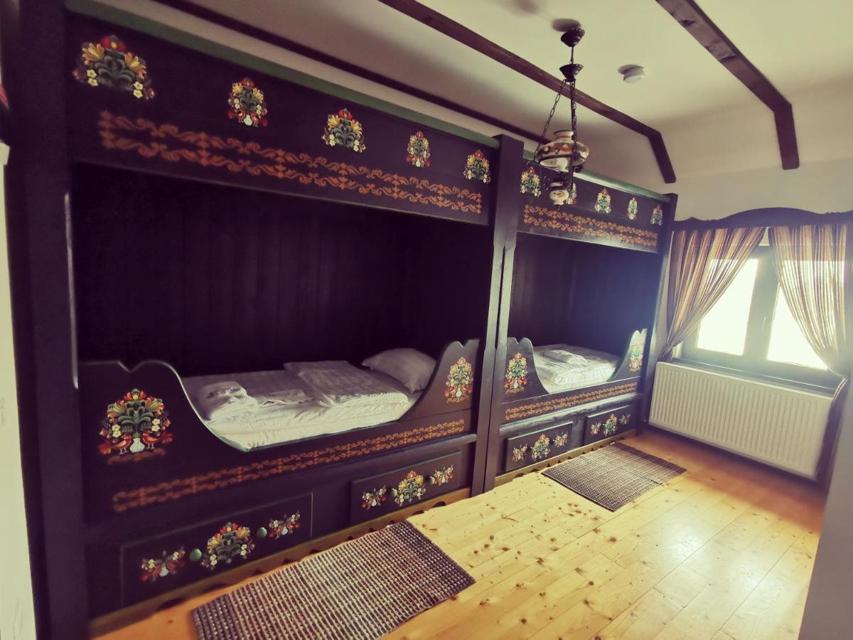 Pensiunea Casa Moga Bucium  Bagian luar foto