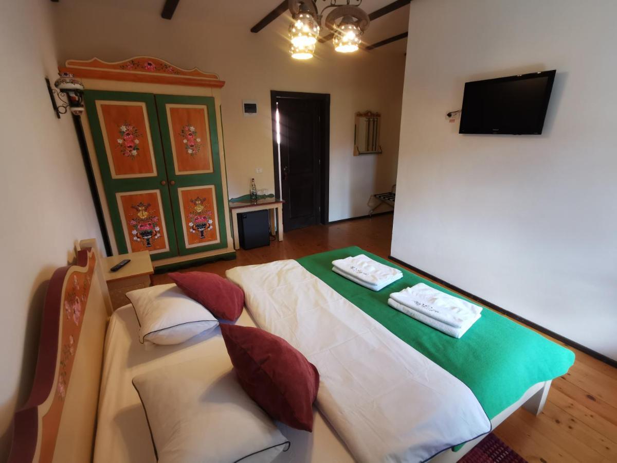 Pensiunea Casa Moga Bucium  Bagian luar foto
