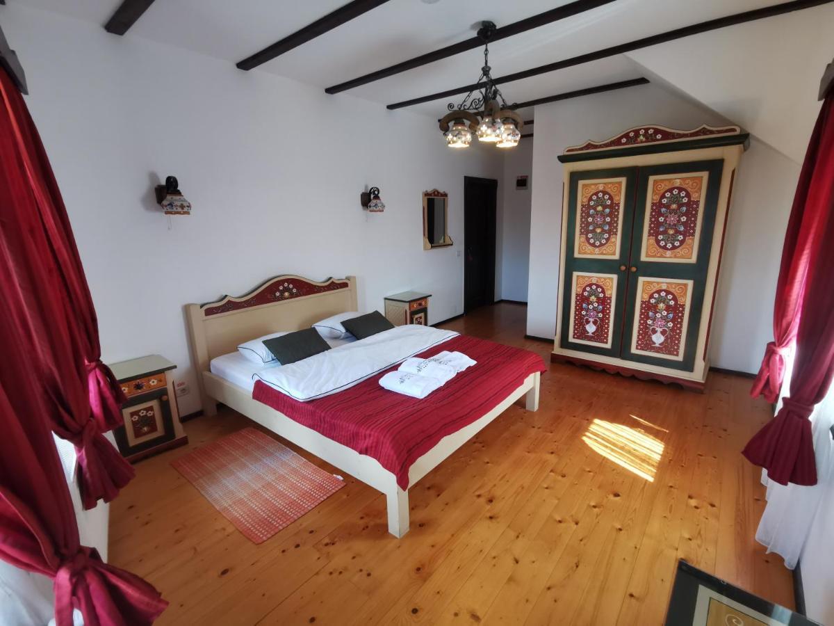 Pensiunea Casa Moga Bucium  Bagian luar foto